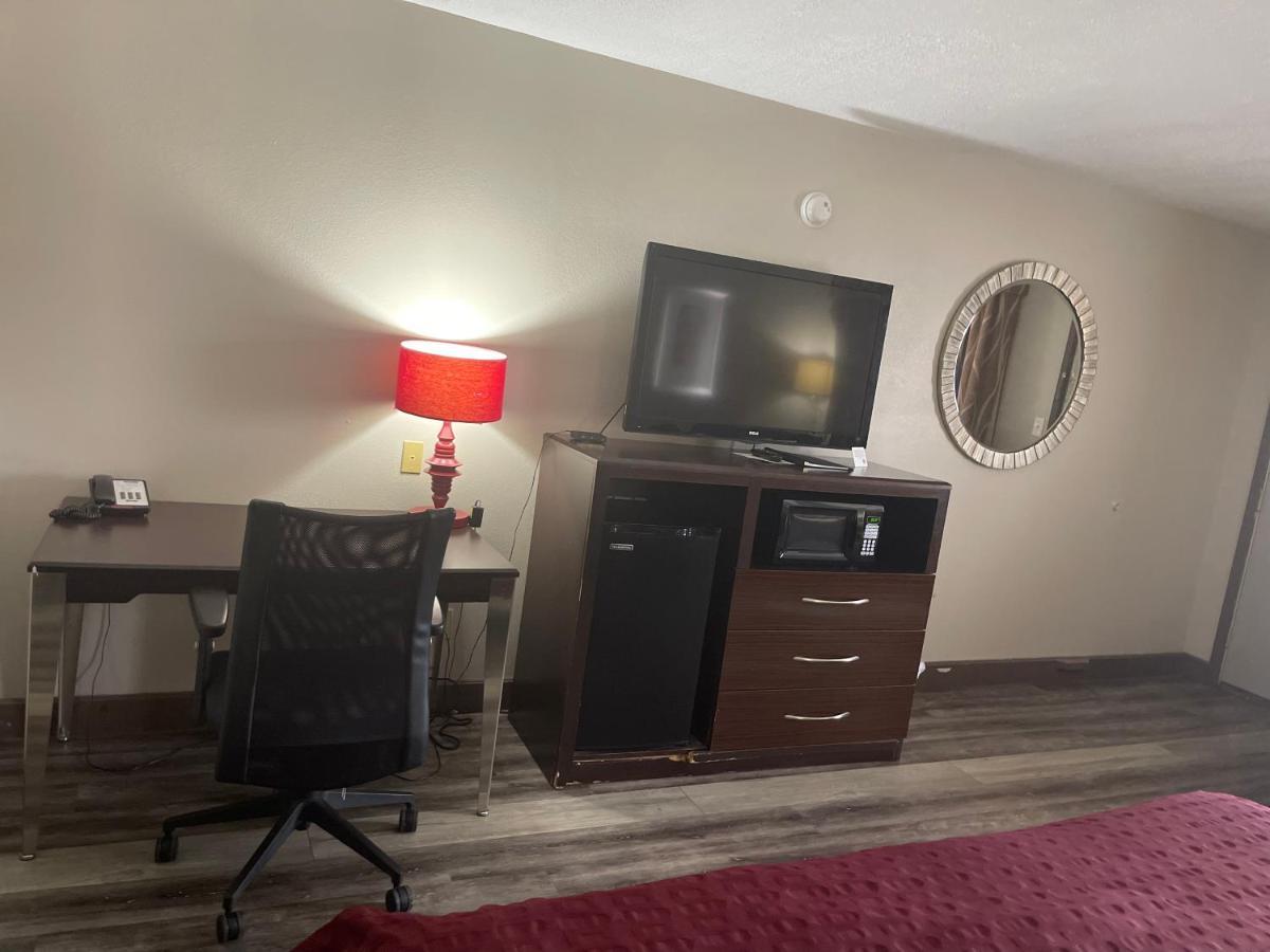 Mountain Grove Royal Inn & Suites المظهر الخارجي الصورة